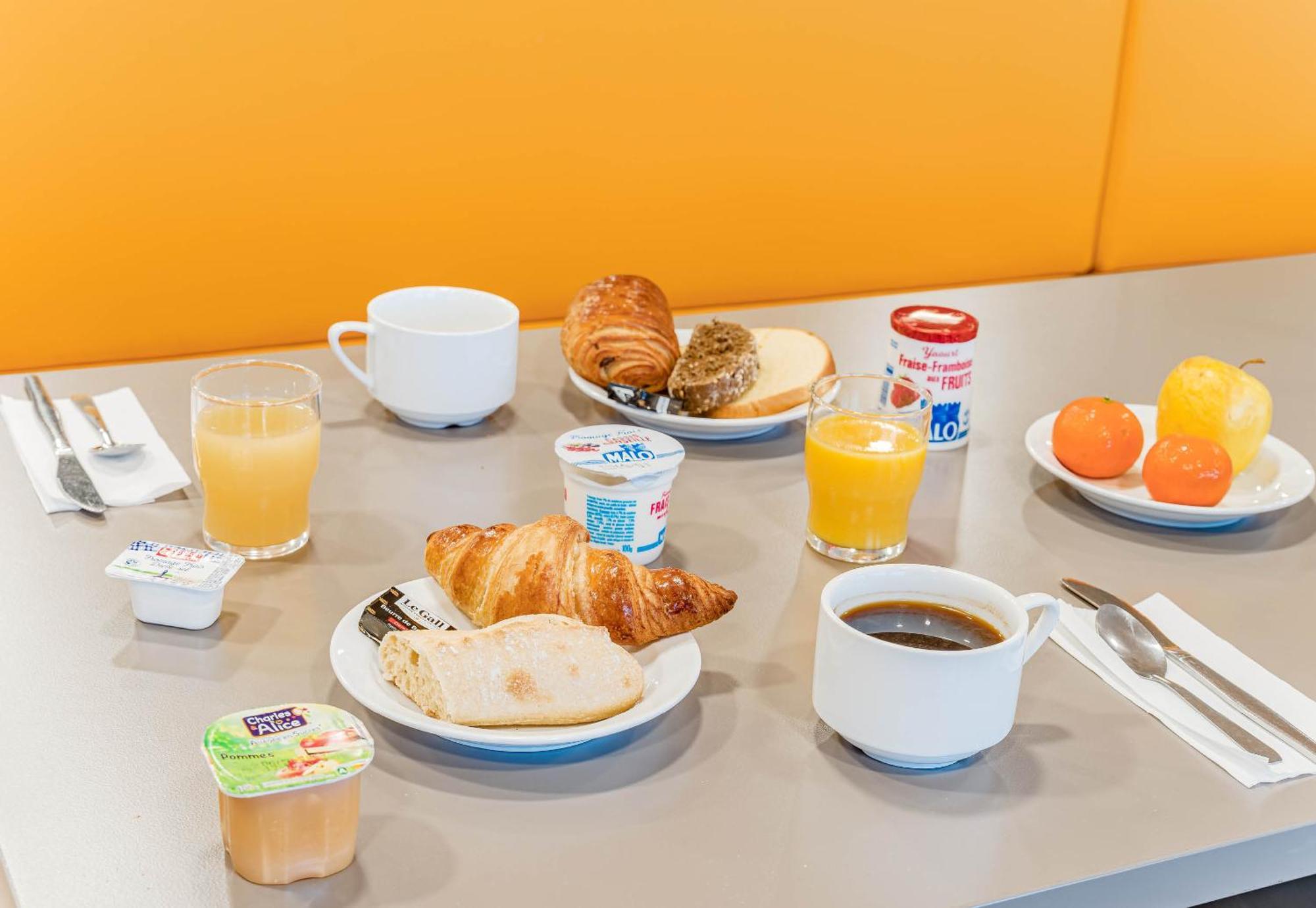 B&B Hotel Poitiers 3 Futuroscope Чассенеуил-Ду-Поитоу Экстерьер фото